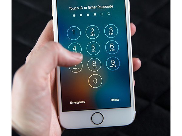 Touch ID của iPhone 8 vẫn ở mặt trước với lớp kính thông minh